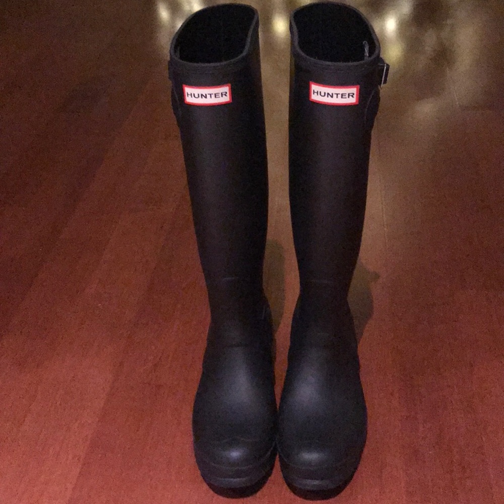 Hunter Rain Boots in Black